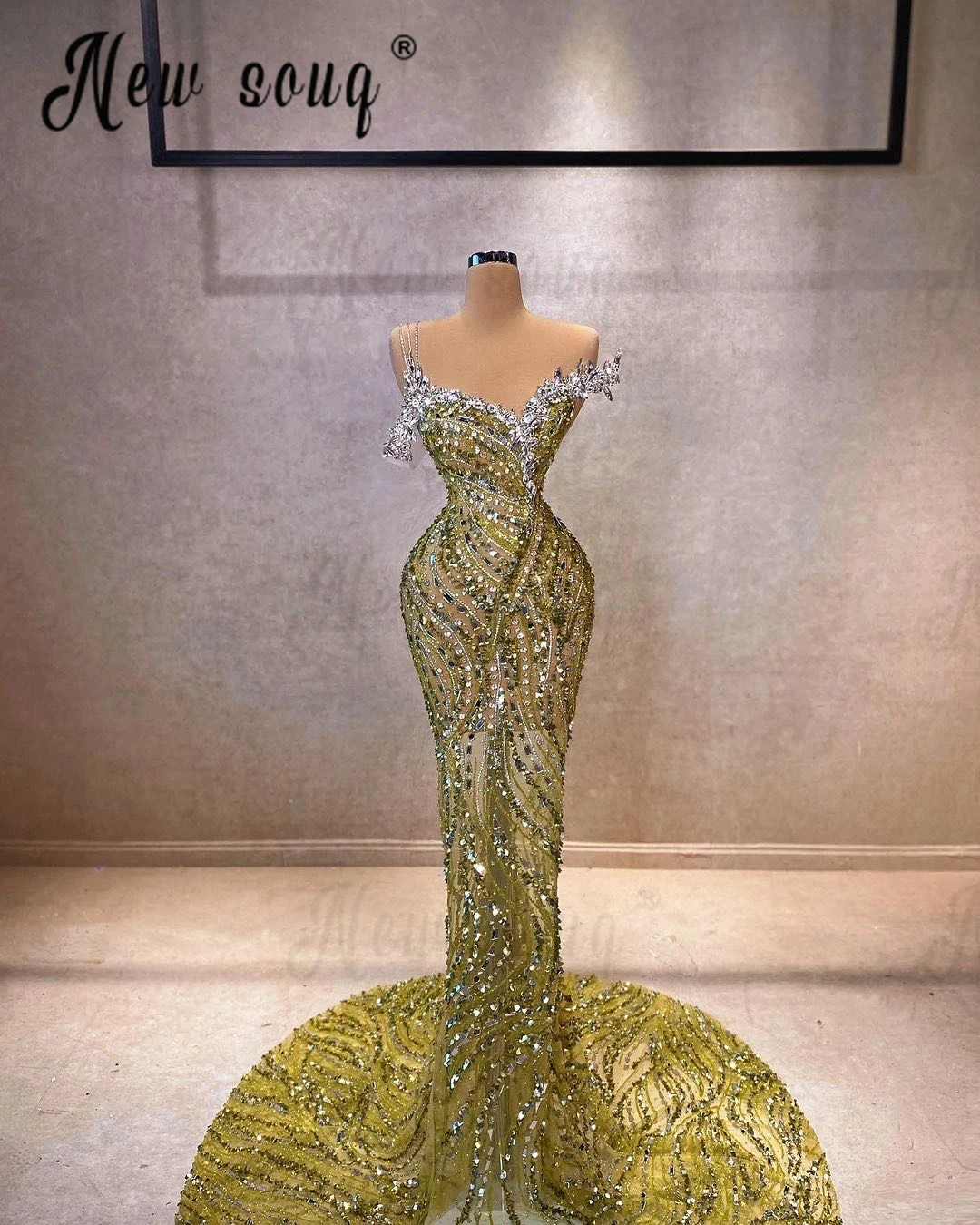 Illusion Mermaid Cocktail Dress Long Train Off Shoulder Crystals Pageant Gowns Dubai Sleeveless Evening Dress Olive Green Dress