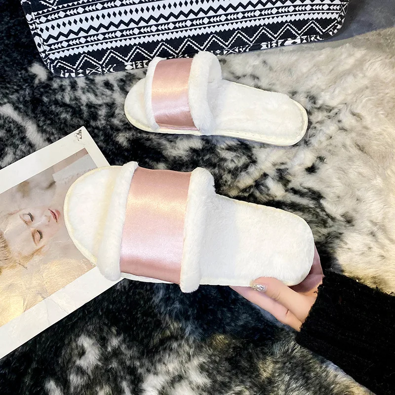 شباشب واسعة جدًا مقاس 36-43 أحذية منزلية قطيفة غامضة للاستخدام الداخلي والخارجي مع نعل سميك وتصميم مفتوح من الأمام ودفء شتوي مريح