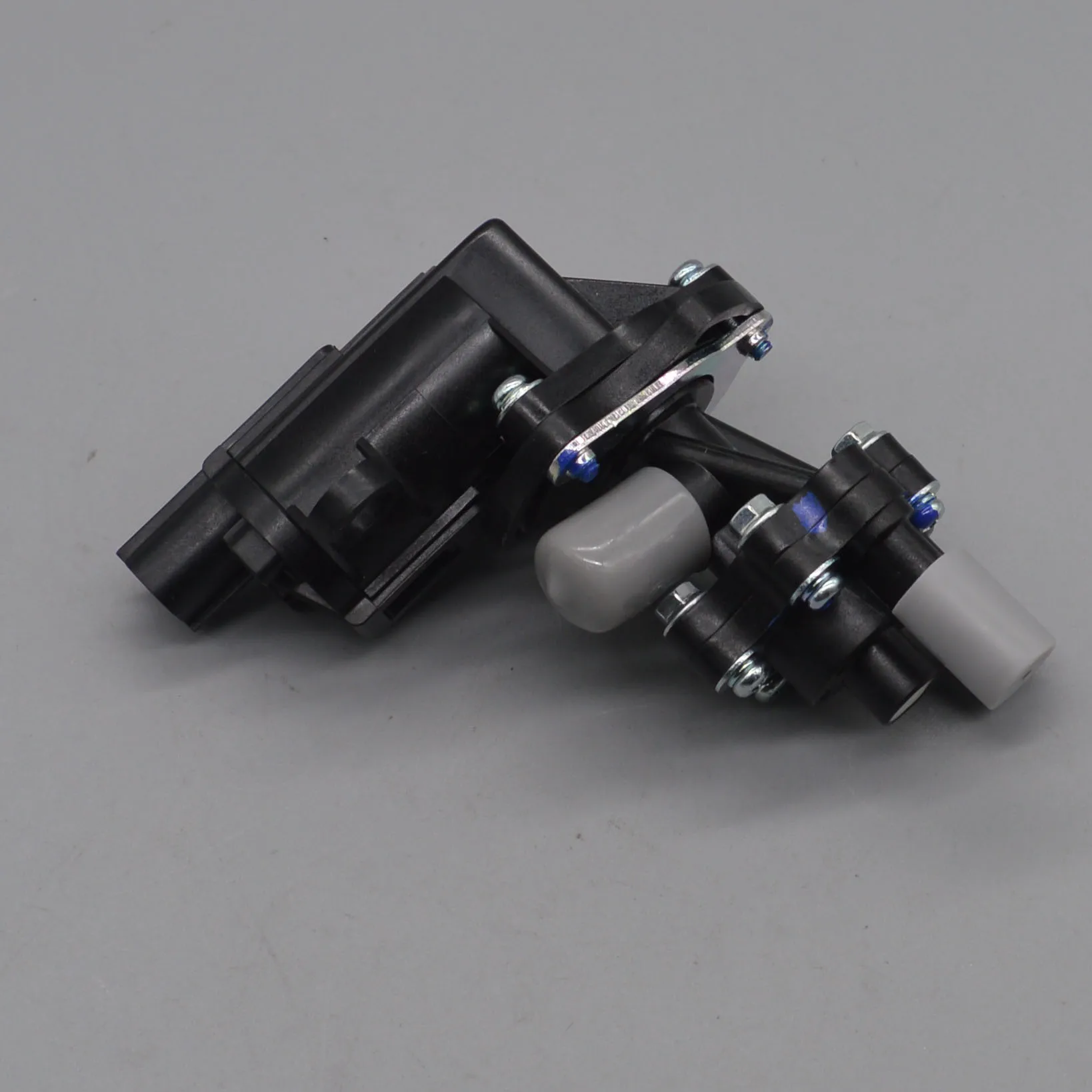 

125cc motorcycle engine fuel pump for HAOJUE GN125 chooper gasoline oil pump
