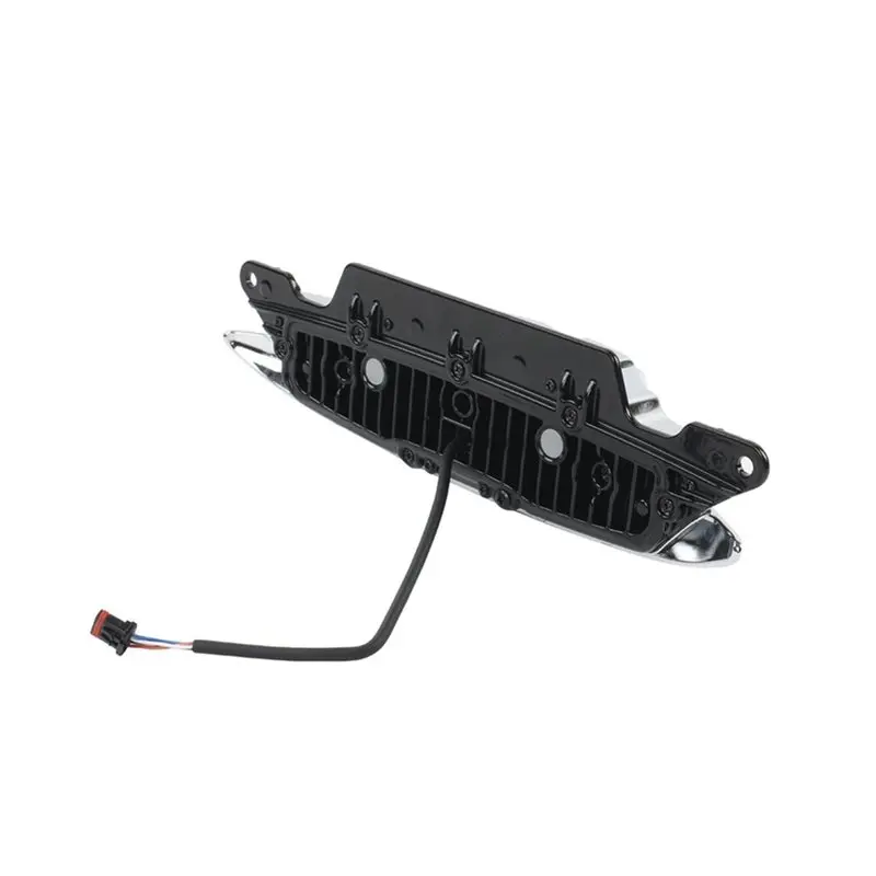 Superior-Front Lower Fairing LED Turn Signal Lights 3 Indicators For CVO Road Glide ST FLTRX Limited Trike Lamp
