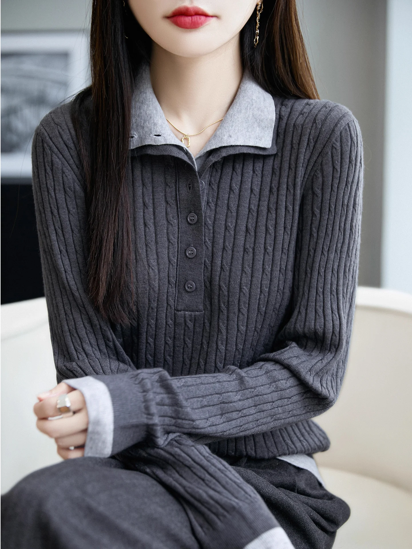 

Модная вязаная кофта из смесовой шерсти для женщин с воротником, в стиле колор-блок, удобная для повседневной носки, стандартного кроя, с длинными рукавами.