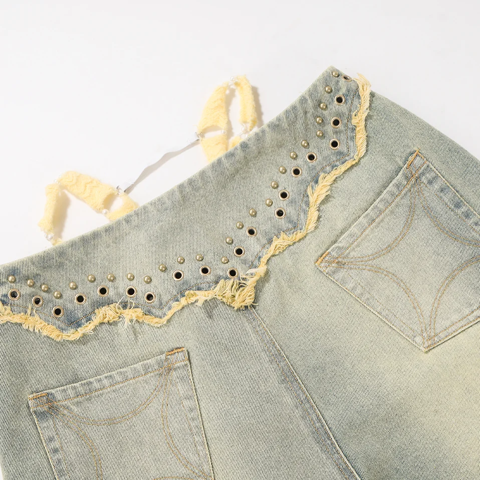 

Джинсы женские с низкой посадкой, декорированные жемчужными заклепками, с эффектом потертости, прямого кроя, с поясом-ремнем, в стиле Heavy Industry, с эффектом выцветания цвета