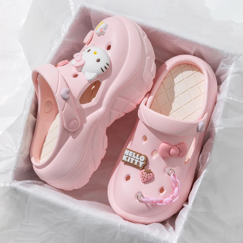 

Cute Kitty Kuromi Cinnamoroll Pochacco Increase Height Croc Shoes Slippers Cartoon Non-Slip Fashion Thick Sole Sandals for Girl