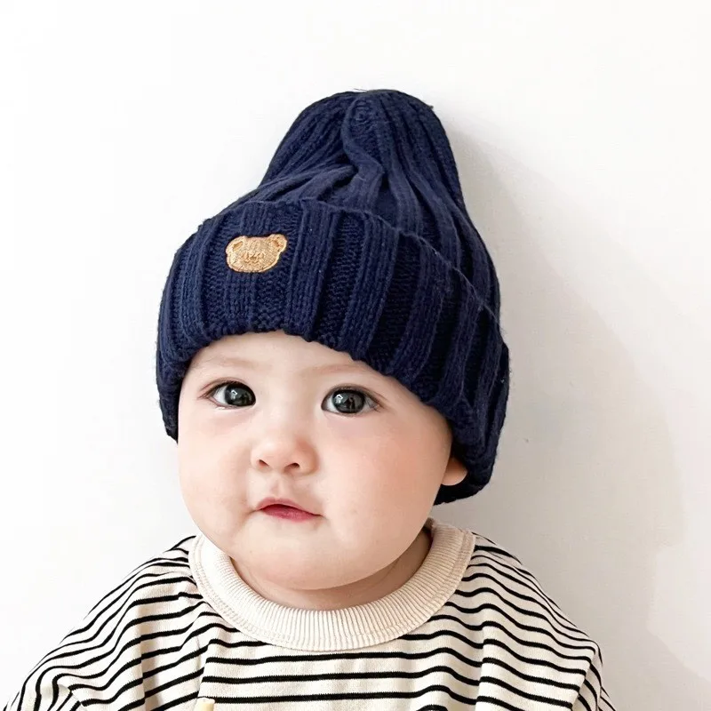 Gorros de punto para niños pequeños, gorros cálidos para niños y niñas, gorros con bordado de oso pequeño, otoño e invierno, 2024