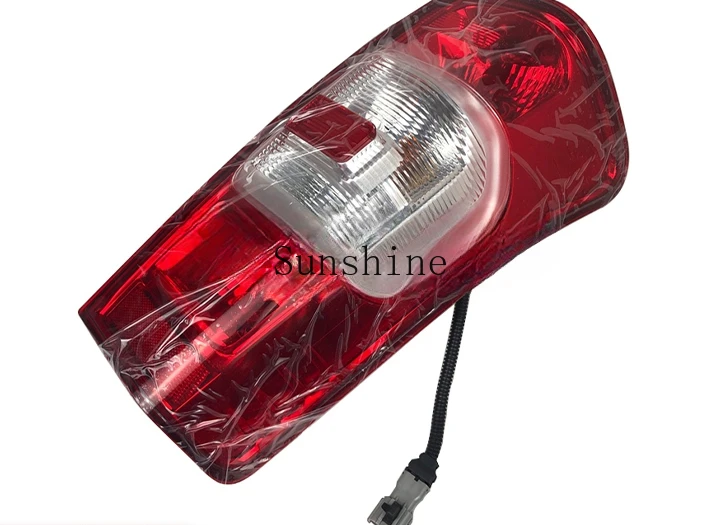 Auto parts brake reversing rear tail light