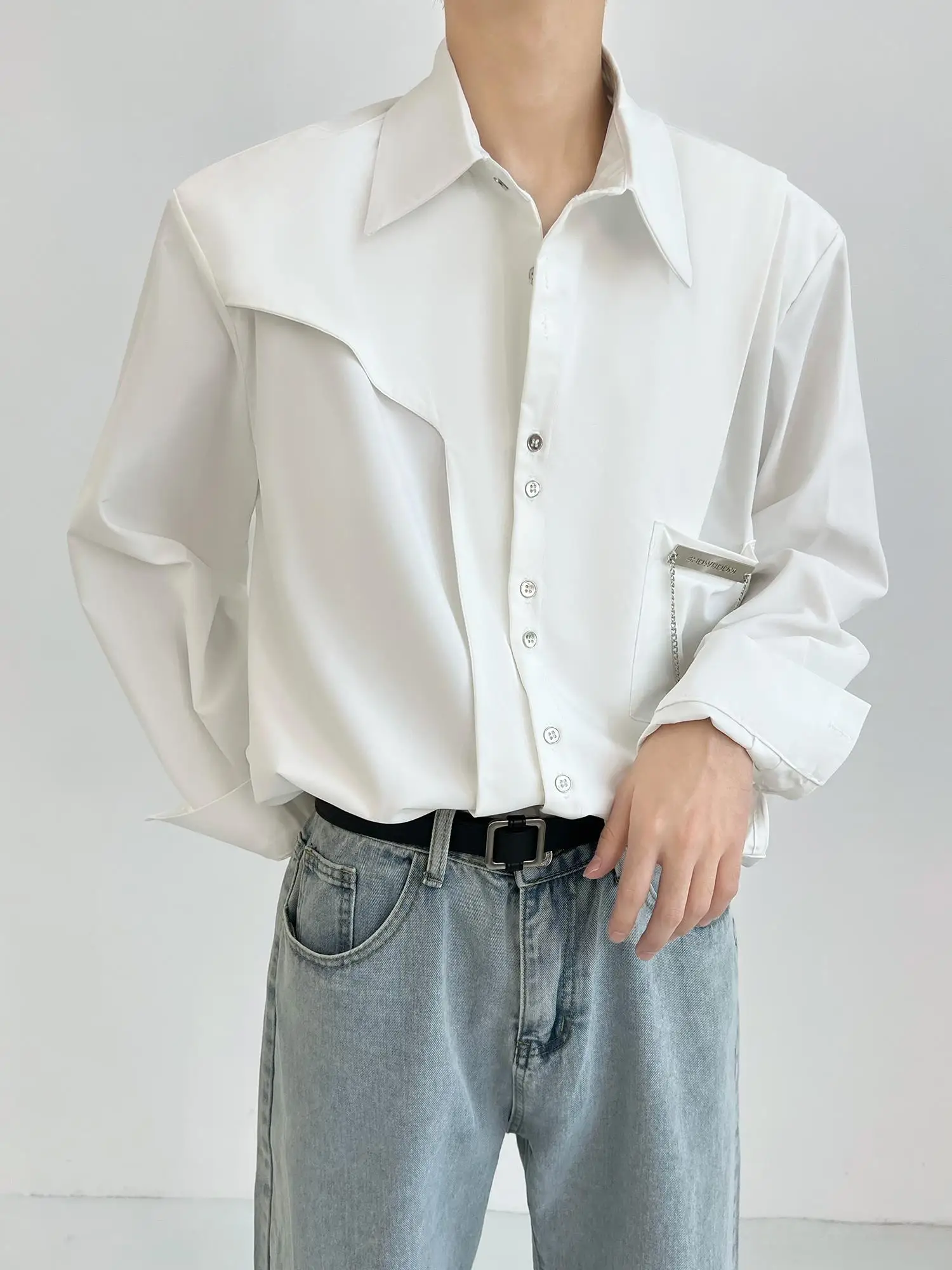 Camisa Blanca de Metalizado de Manga Larga para Hombre, Diseño Cleanfit, Primavera Otoño, Moda Casual, Poliéster, Juvenil, Uso Diario