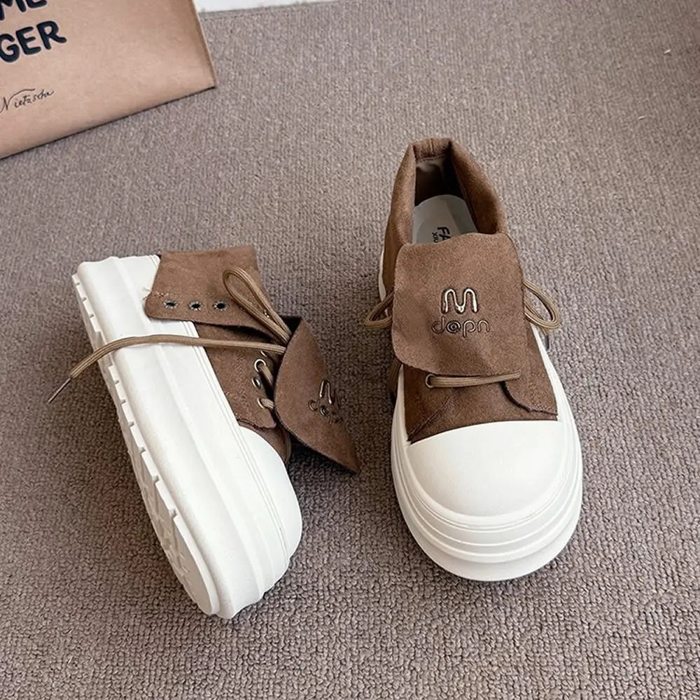 المرأة ريترو الوجه تصميم سميكة وحيد أحذية بوت قصيرة غير رسمية الخريف 2025 موضة الاتجاه تنوعا Cofmortable عدم الانزلاق أحذية رياضية مكتنزة