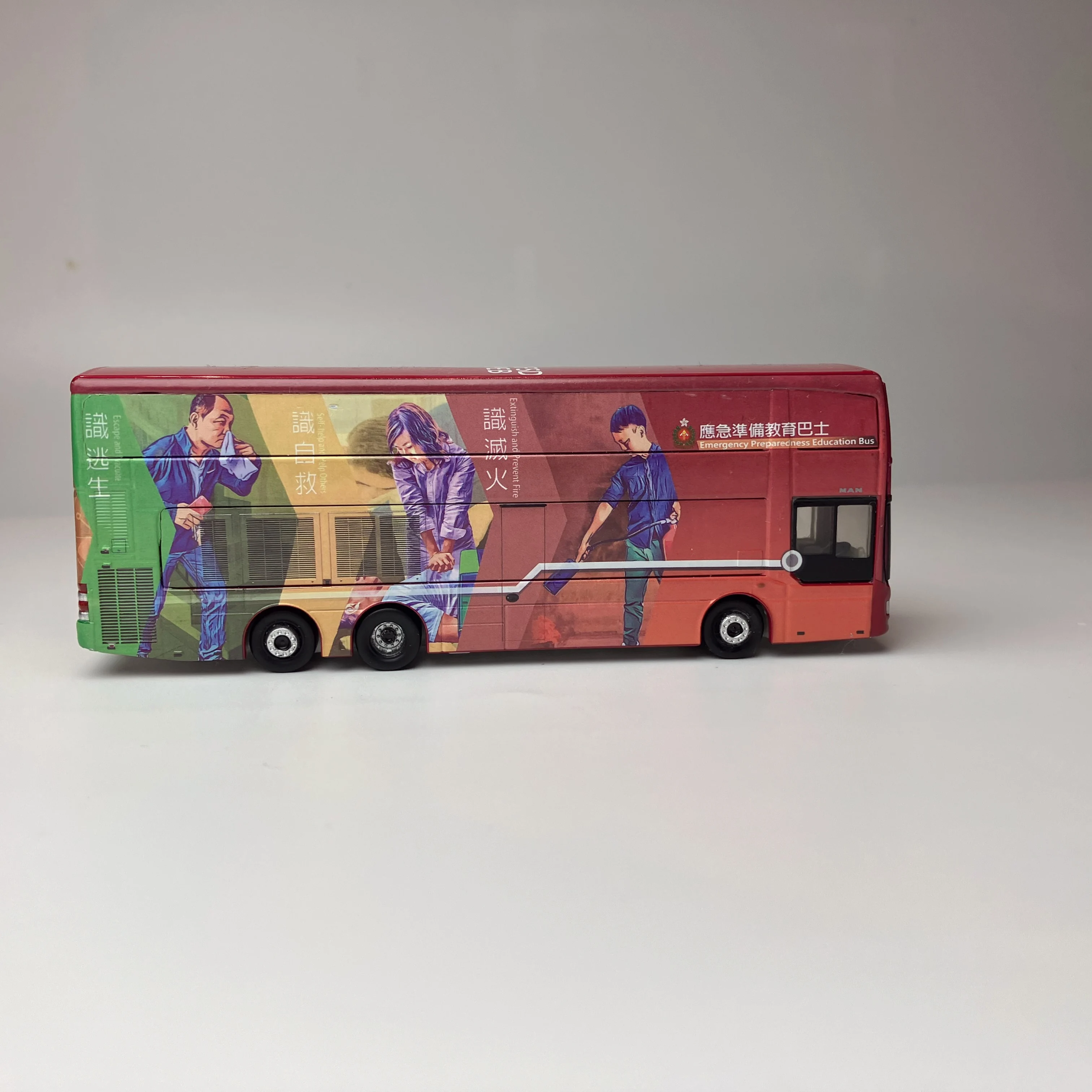 Tiny City Hong Kong A95 Bus 1:110 Diecast Model Bus Alloy