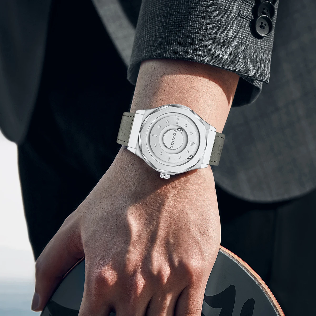 ساعة فوكس بوكس كاجوال كوارتز للرجال رياضية بسيطة من الجلد مقاومة للماء بقوة مغناطيسية من الخرز للرجال جديدة
