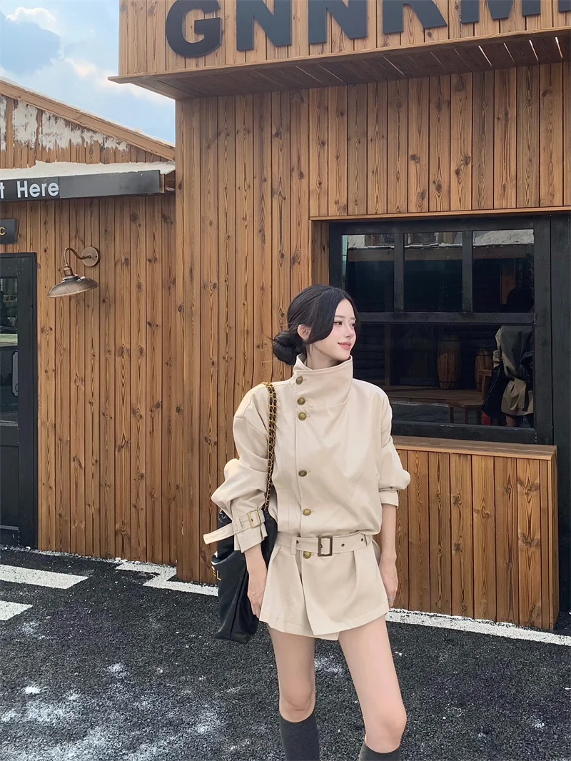 Retro American Style Stand Collar Long Waist-Cinching Coat for Women Elegant Slimming Winter Outerwear Mid-Length Open Cardig...