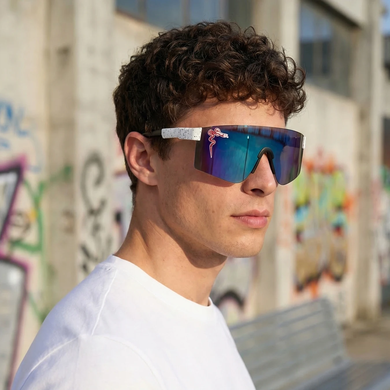 Colorful Cycling Sunglasses for Men & Women Windproof Sandproof Goggles UV Protection for Running Hiking Outdoor Activities