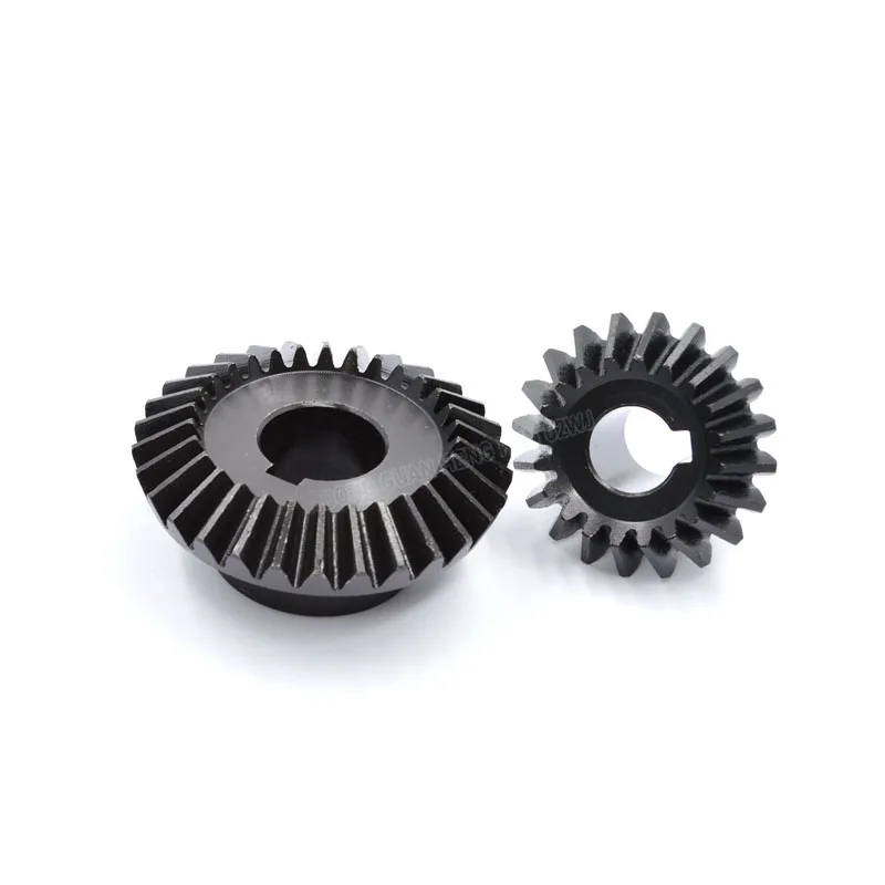 1-2M Steel Gears 1:1.5 Speed Ratio Circular Hole/Keyway Straight Bevel Gear With 20+30 Teeth 90 Degrees Meshing Angle Bevel Gear