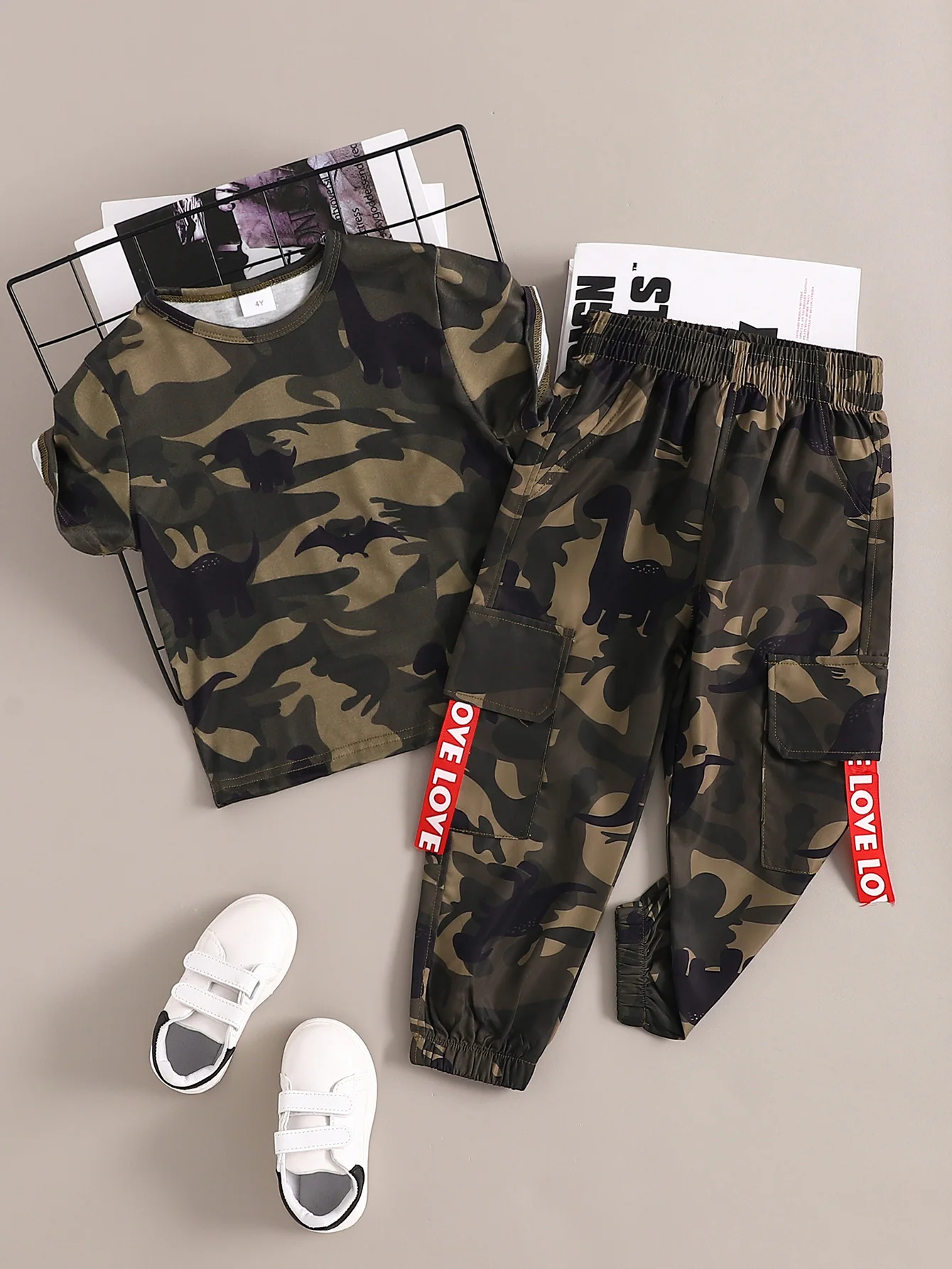 2pcs Boys Stylish Cartoon Dinosaur Camouflage T-shirt & Pants Set, Trendy Camouflage Pocket Cargo Pants, Comfy Kids Clothes