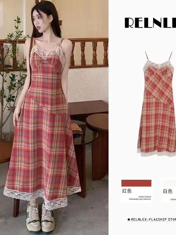 Summer women's explosive street dress 2024 new style red and white temperament plaid patchwork lace edge sling dress JBKL