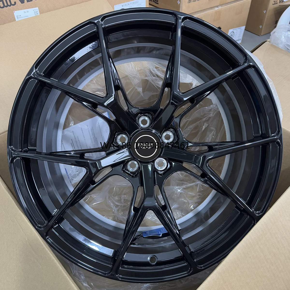 

Wholesale High Quality 6061-T6 Aluminum Alloy Wheels Custom Forged 17-26 Pulgadas 5*112 5*114.3 5*120 New Passenger Car 25mm