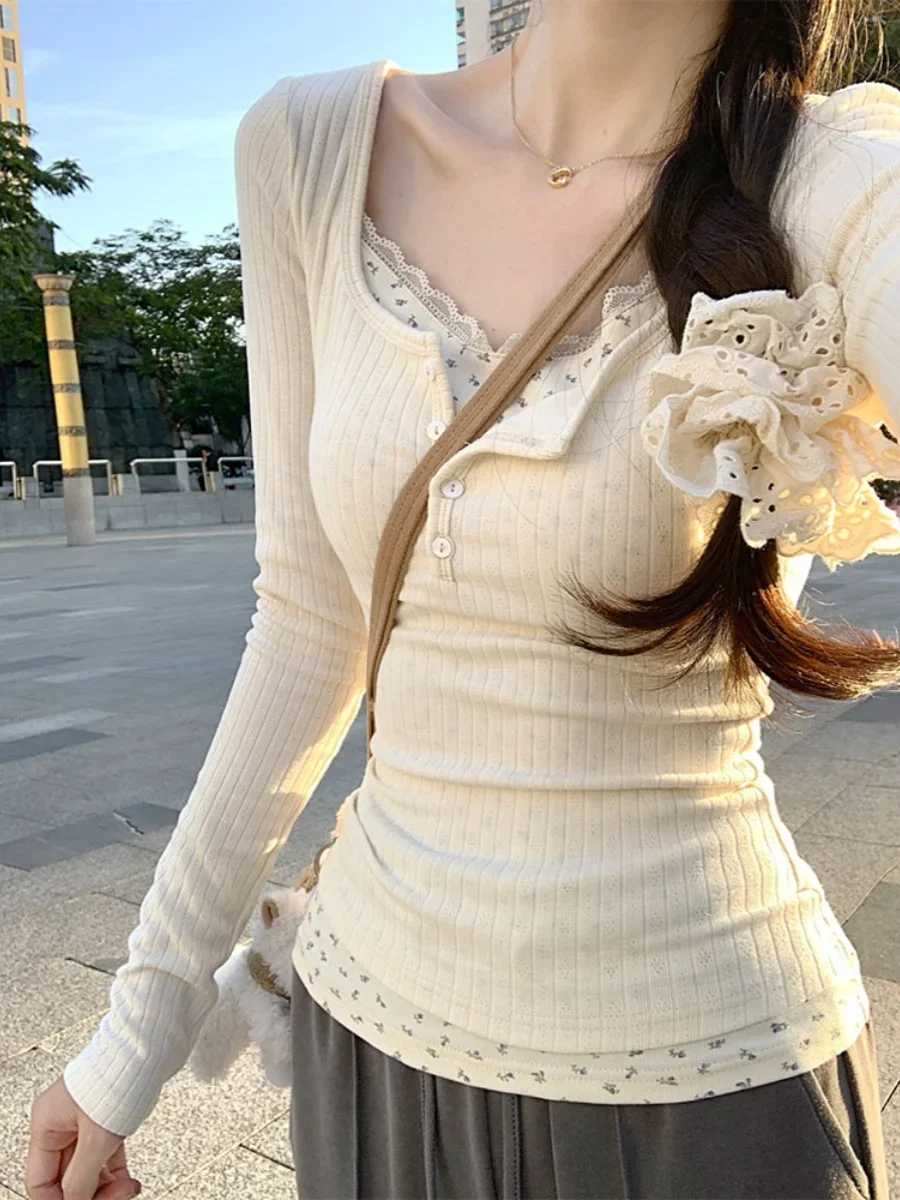 

Sweet Hot Girl Floral Fake Two-piece Long-sleeved T-shirt Women's Spring and Autumn Pure Sexy Slim Square Collar Bottoming Shirt