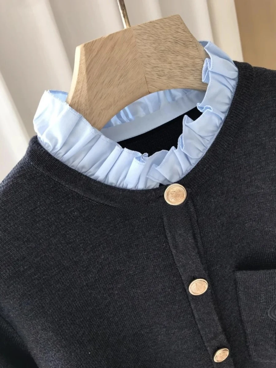 

Pure Quali Wool Knitted Sweater with Detachable Musoom Collar Embroidery Elely Designed Ladylike Outerwear for Women