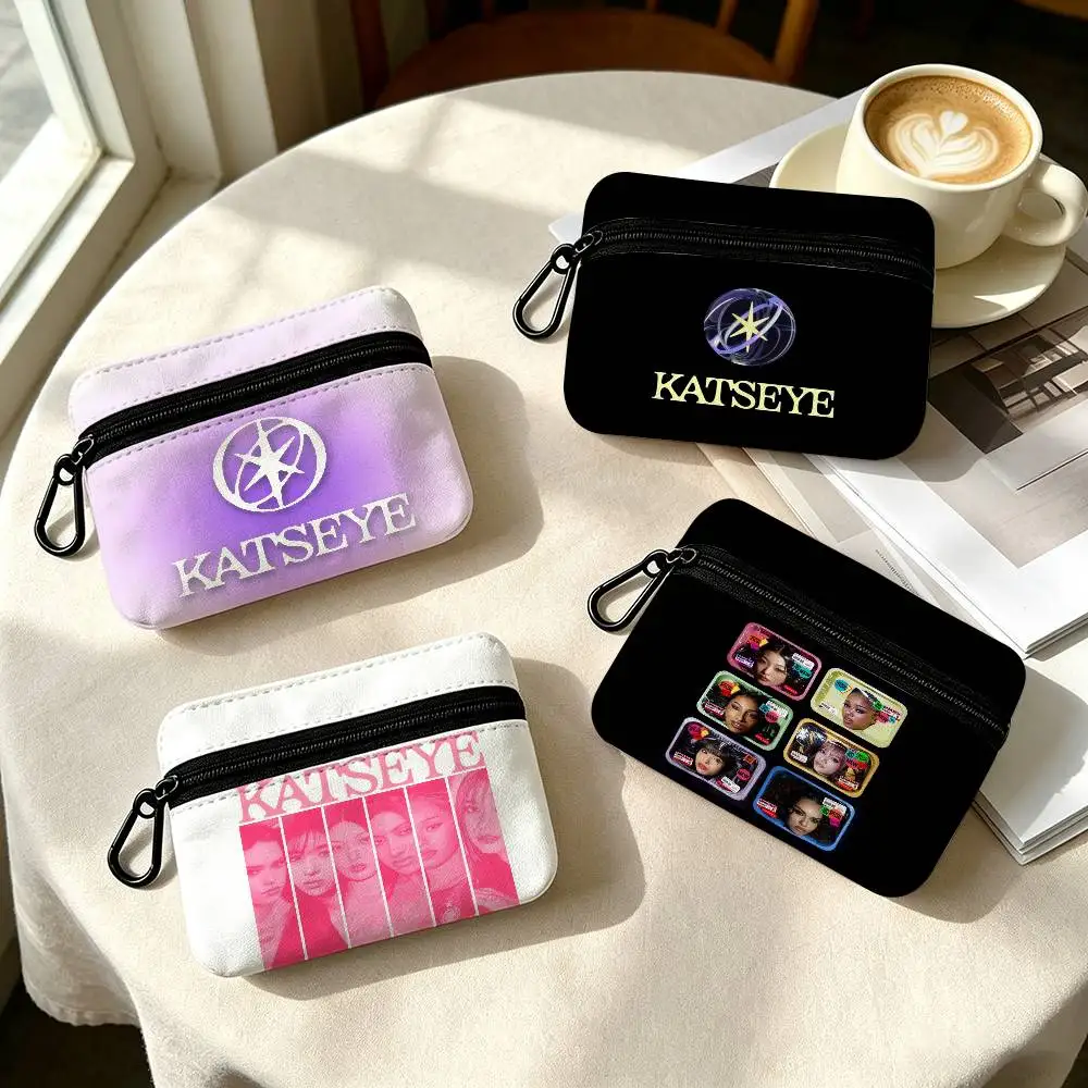 Kpop Band K-Katseyes Oxford  Wear-resistant Oxford Cloth Coin Purse Portable Backpack Hanging Card Storage Bag