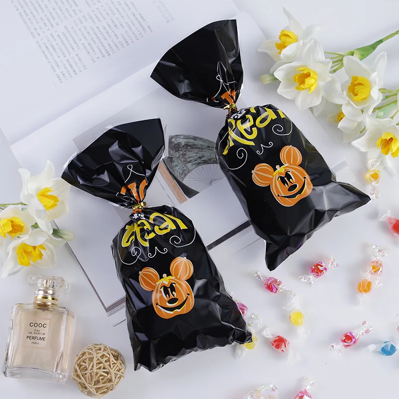 50pcs Halloween Gift Treat Bags Trick or Treat Pumpkin Bags Halloween Candy Bags for Halloween Goodie Snack Party Decoration