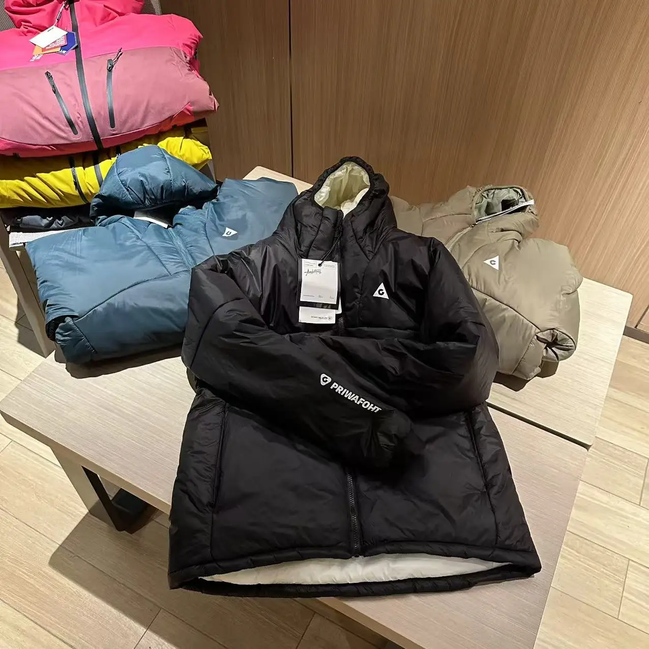 

Outdoor Casual Hooded Cotton Jaet Lightweight Warm Windproof Water-resistant Bread Sle Coat for Couples Autumn Winter Fas...