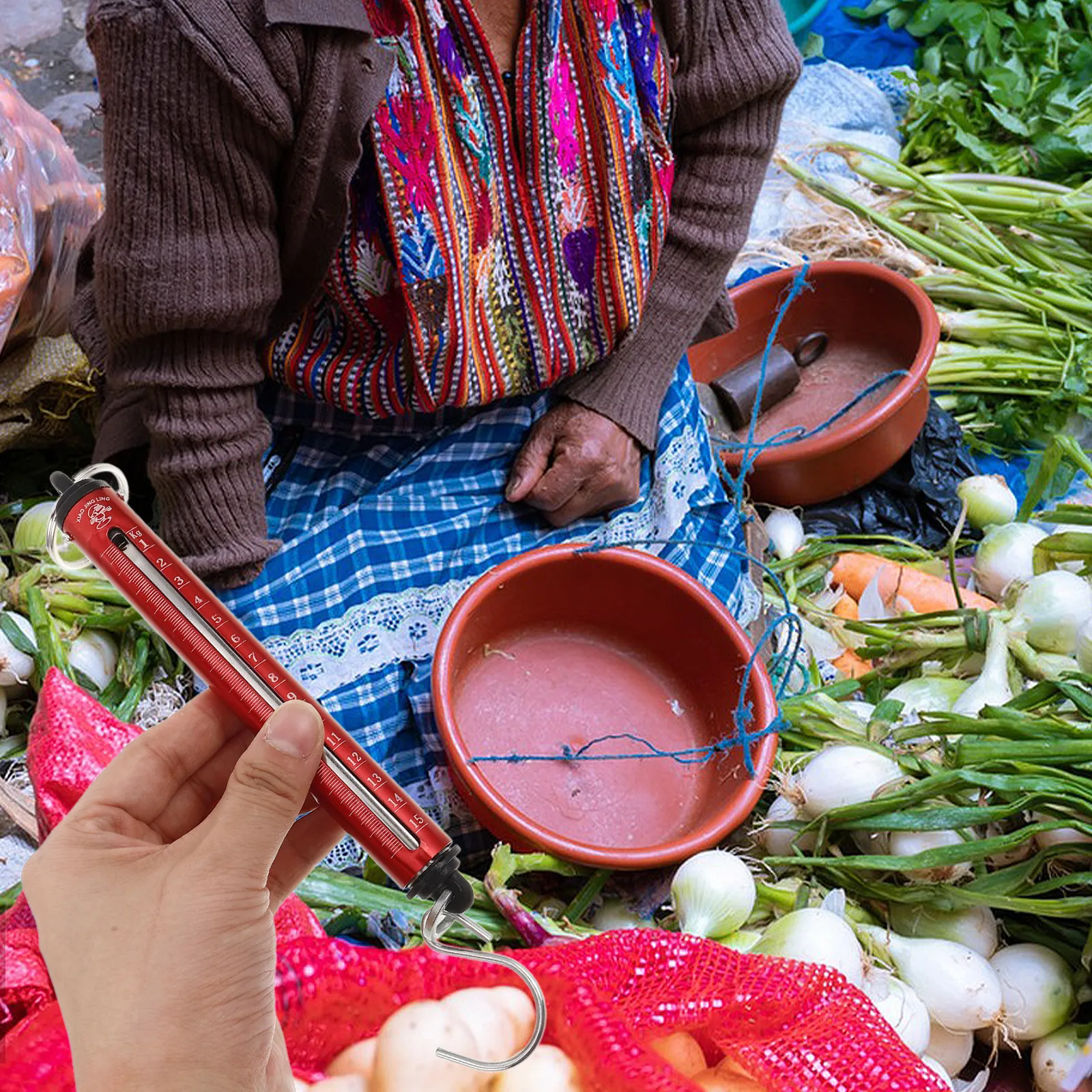 

Compact Mechanical Spring Scale Portable Handheld Luggage Weight Mini Hanging Scale Fashionable Bright Color Travel Accessory