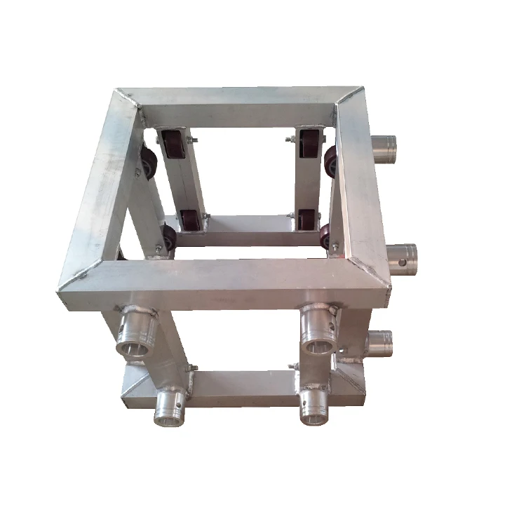 Aluminum connectors for aluminum truss systems and other accessories