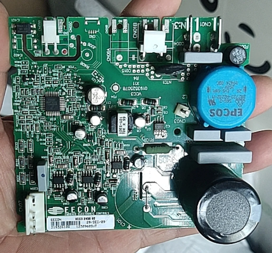 VCC3 2456 07 F14 VCC 3245607 Плата преобразования частоты компрессора F14
