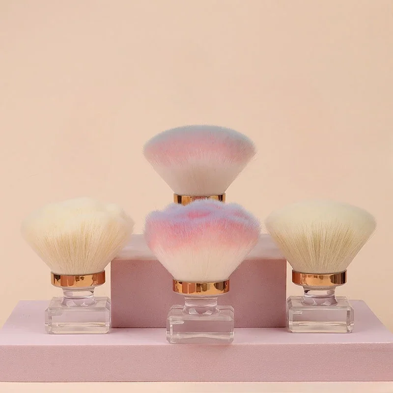 Soft Round Nail Dust Brush Large Fluffy Powder Brush for Makeup Multi-Purpose Face & Nail Tool 1Pc Professional Cosmetic Beauty