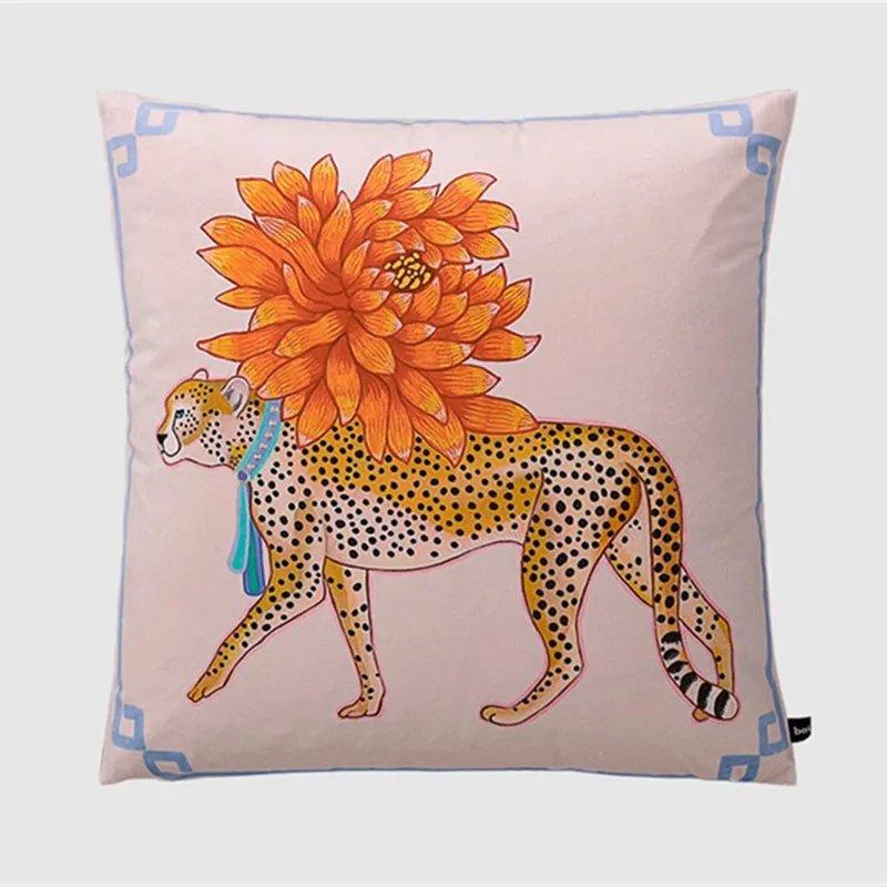 Home Gorgeous Cushion Cover Oriental Mystical Animals Print Ancient Style Decorative Pillow Case Luxury Coussin 50x50cm Tiger