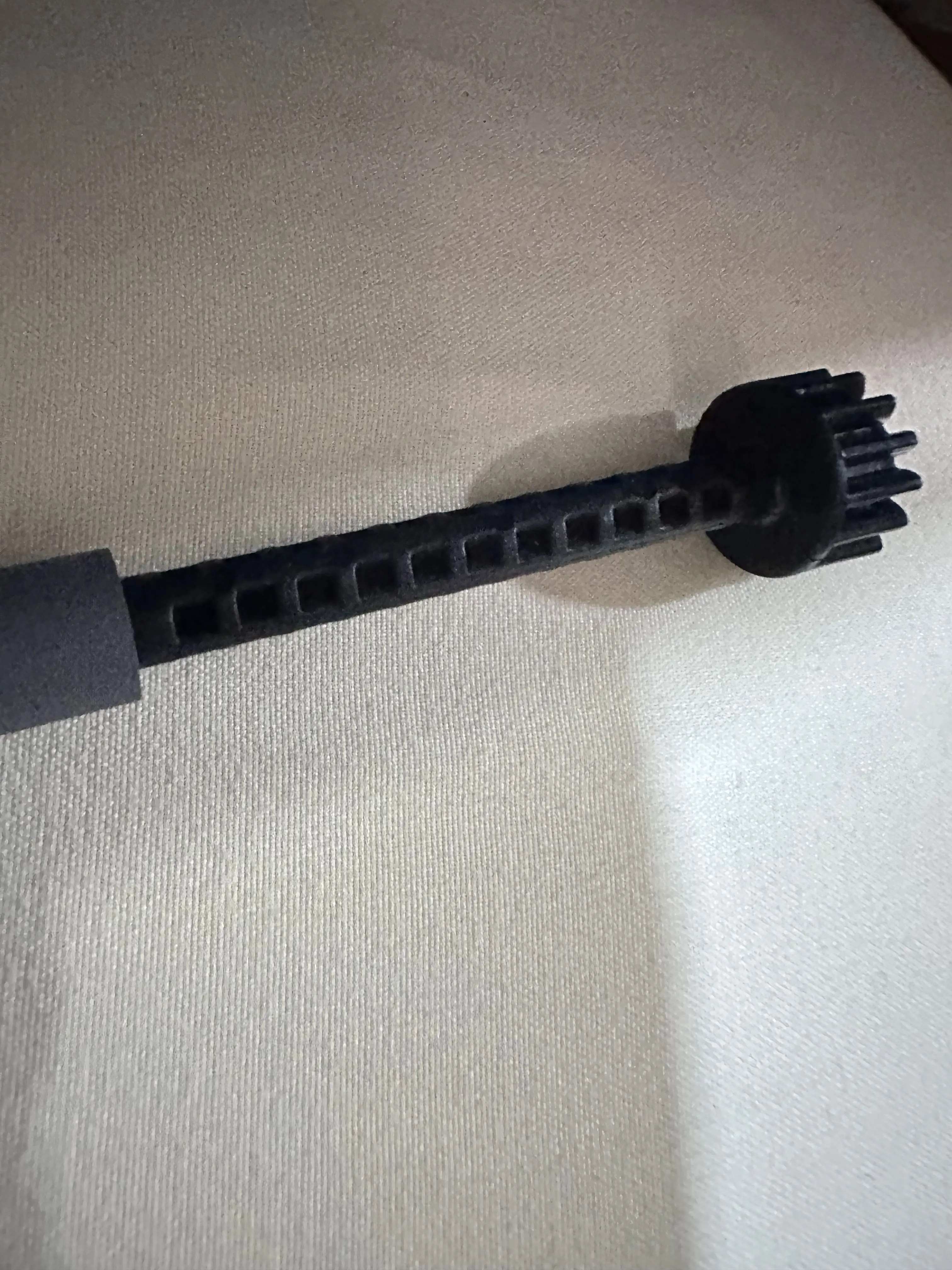 

1 шт. ролик выхода бумаги для BROTHER 2260 2560 L2260 L2300 L2305 L2315 L2320 L2360 7380 7480 7880 L2680 L2685 L2700 7080 L2500