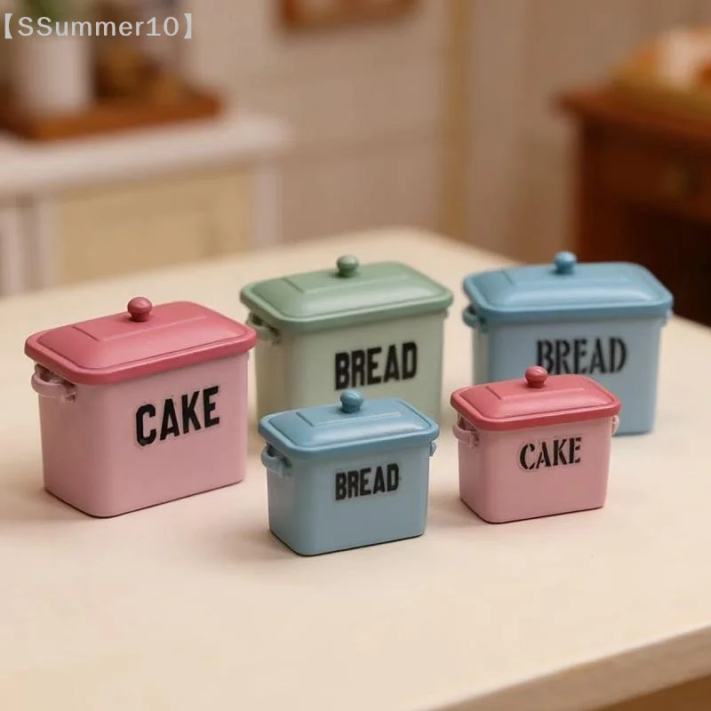【SSummer10】Puppenhaus Mini-Kuchen-Brot-Aufbewahrungsbox Modell Puppenhaus Simulation Küchendekoration Zubehör Mikroszenen-Fotorequisiten