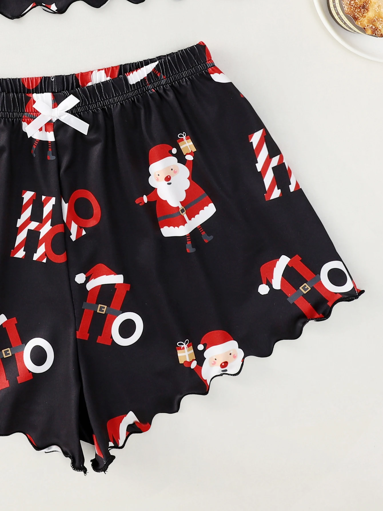 Women\'s Cute Cartoon Santa & Candy Cane Print Frill Trim Christmas Pajama Set Round Neck Backless Crop Cami Top & Shorts