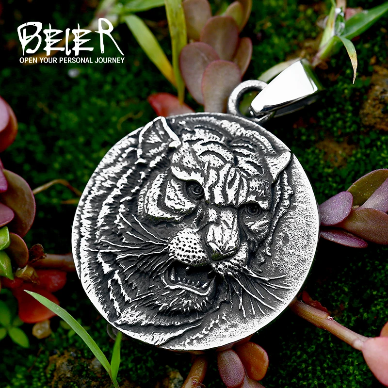 BEIER 2022 New Domineering Animal Tiger Necklace Pendant For Men Creative Design Round Jewelry Detailed High Polished Wholesale