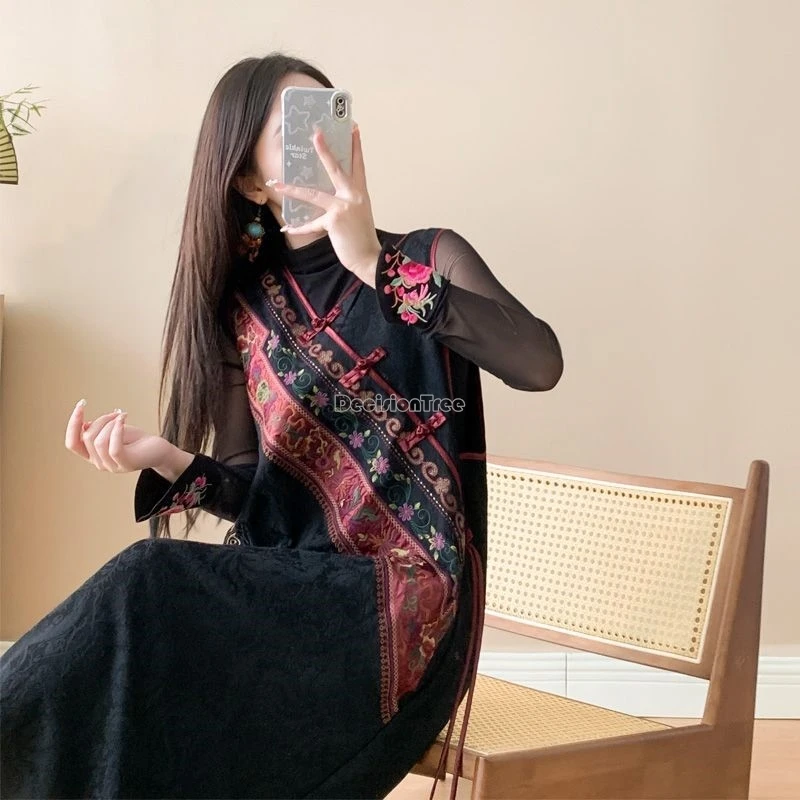 Original ethnic style jacquard cotton linen robe female embroidered retro national dress women't brethable spring/summer dress view 2