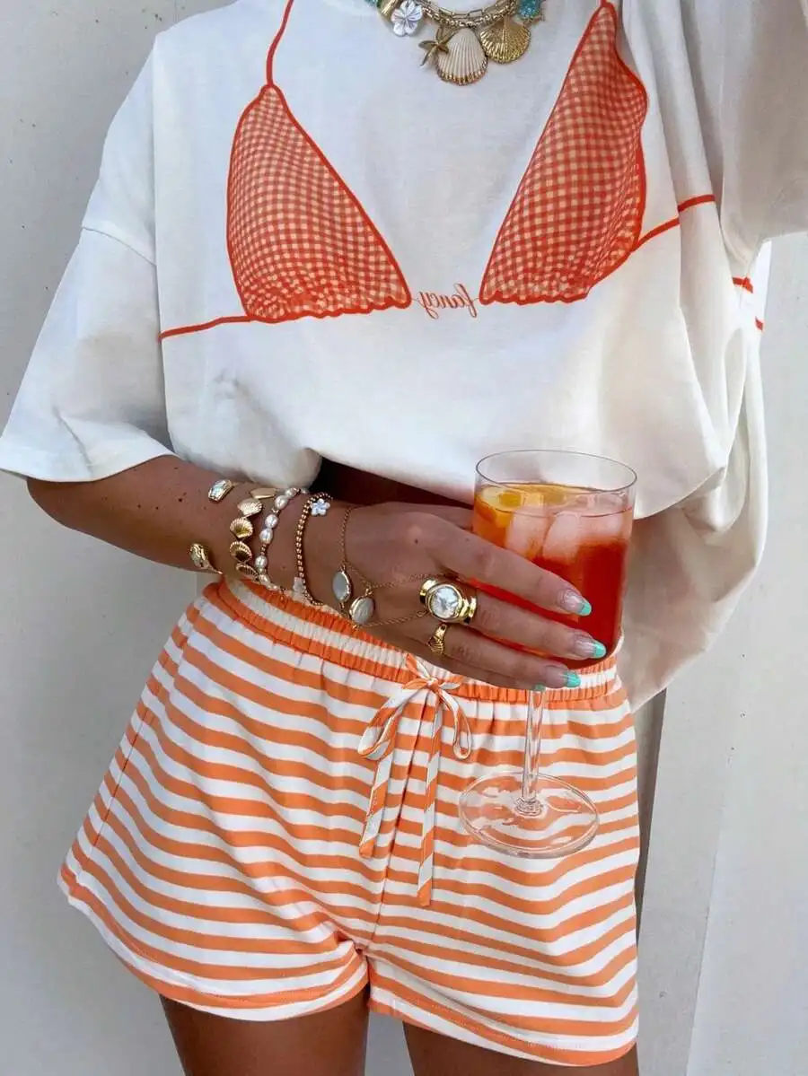 

Casual Printed Crew Neck Top And Striped Shorts Two Piece Set For Summer Beach Vacation