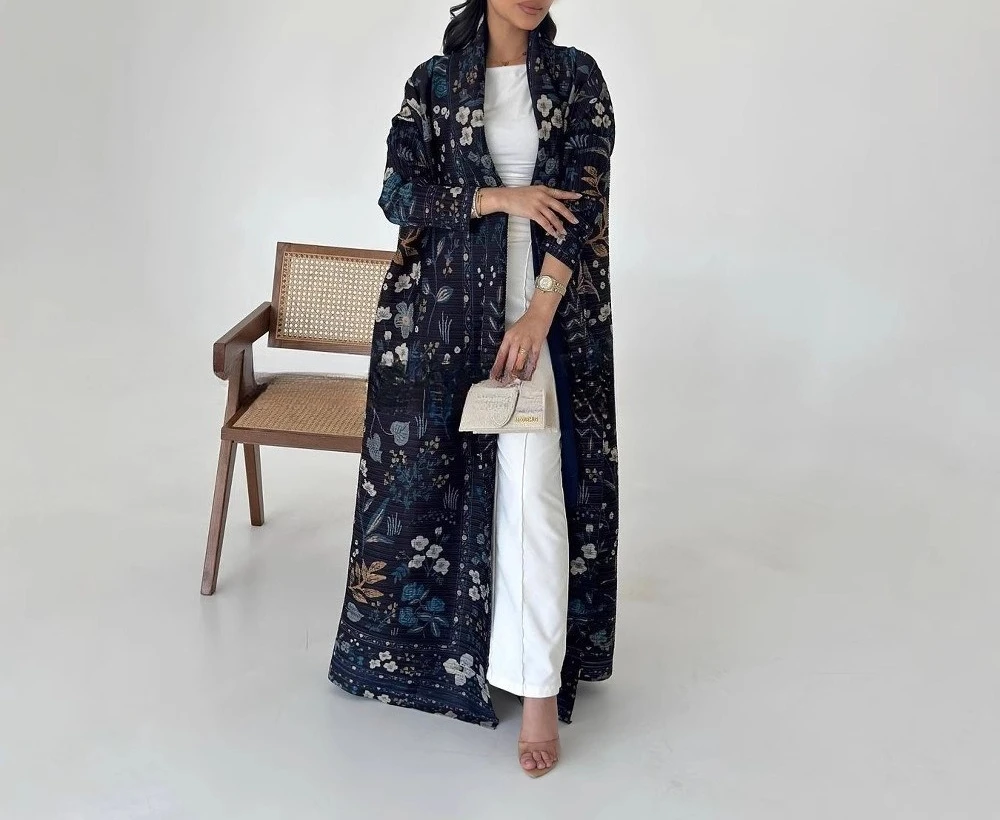 

Women Fashion Abaya Vintage Printed Cardigan Design Loose Large Size Elegant Female Luxury Robe Spring Autumn Model