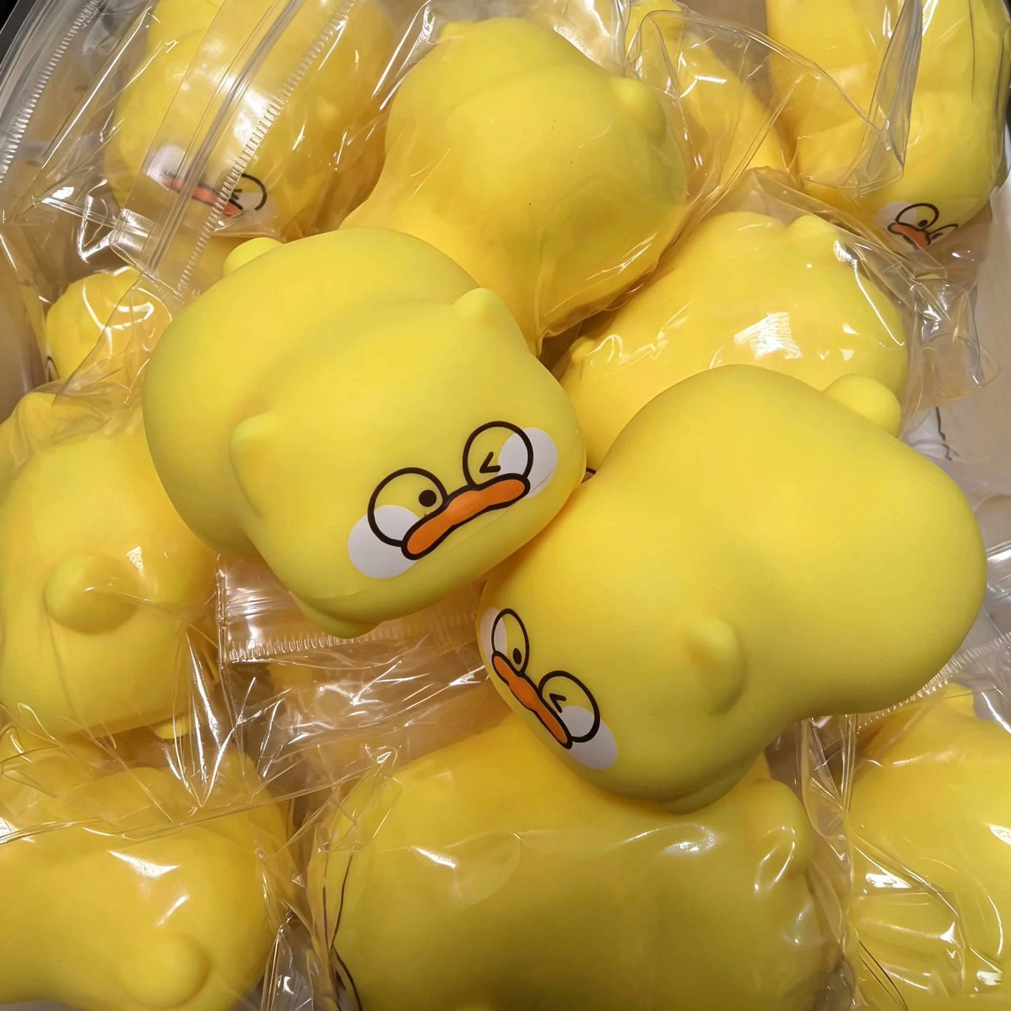 Handmade Crispy Duck Squeezing Toy, Home Made DIY Handmade Squeezing Ball, Non Elastic Stress Relief Toy