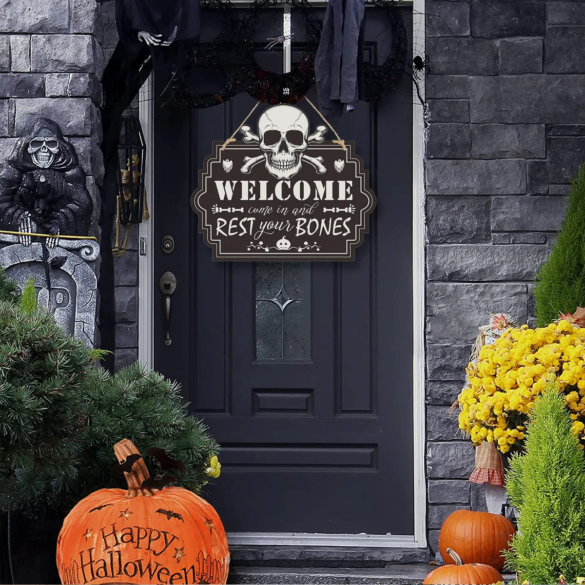 1 STÜCK Halloween Neue hölzerne Hüttenstil Marke Spukhaus Dekorative hängende Verzierung mit gruseligem Kürbis- und Totenkopf-Design