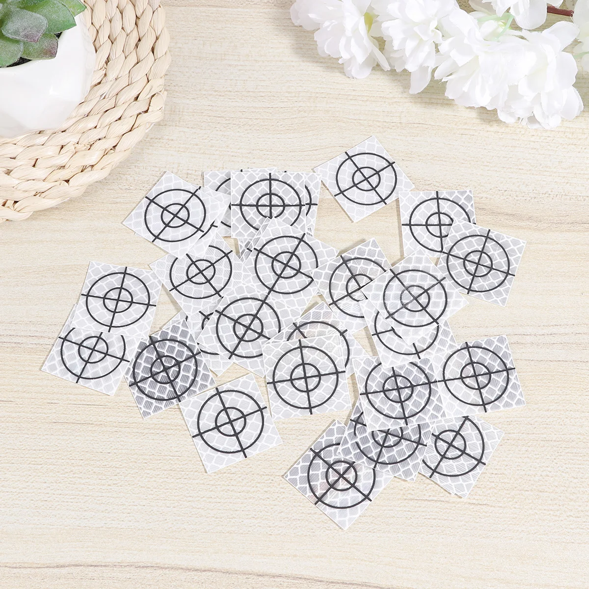 

30 Pcs 20x20mm Electronic Total Station Reflector Self-adhesive Film Paper Tunnel Reflector for Engineer (White)