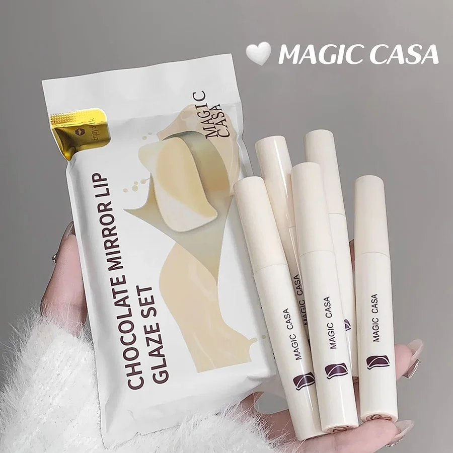 Conjunto de esmalte labial mágico casa, espelho de chocolate, longa duração, à prova d'água, copo antiaderente, brilho labial, hidratante, batom líquido