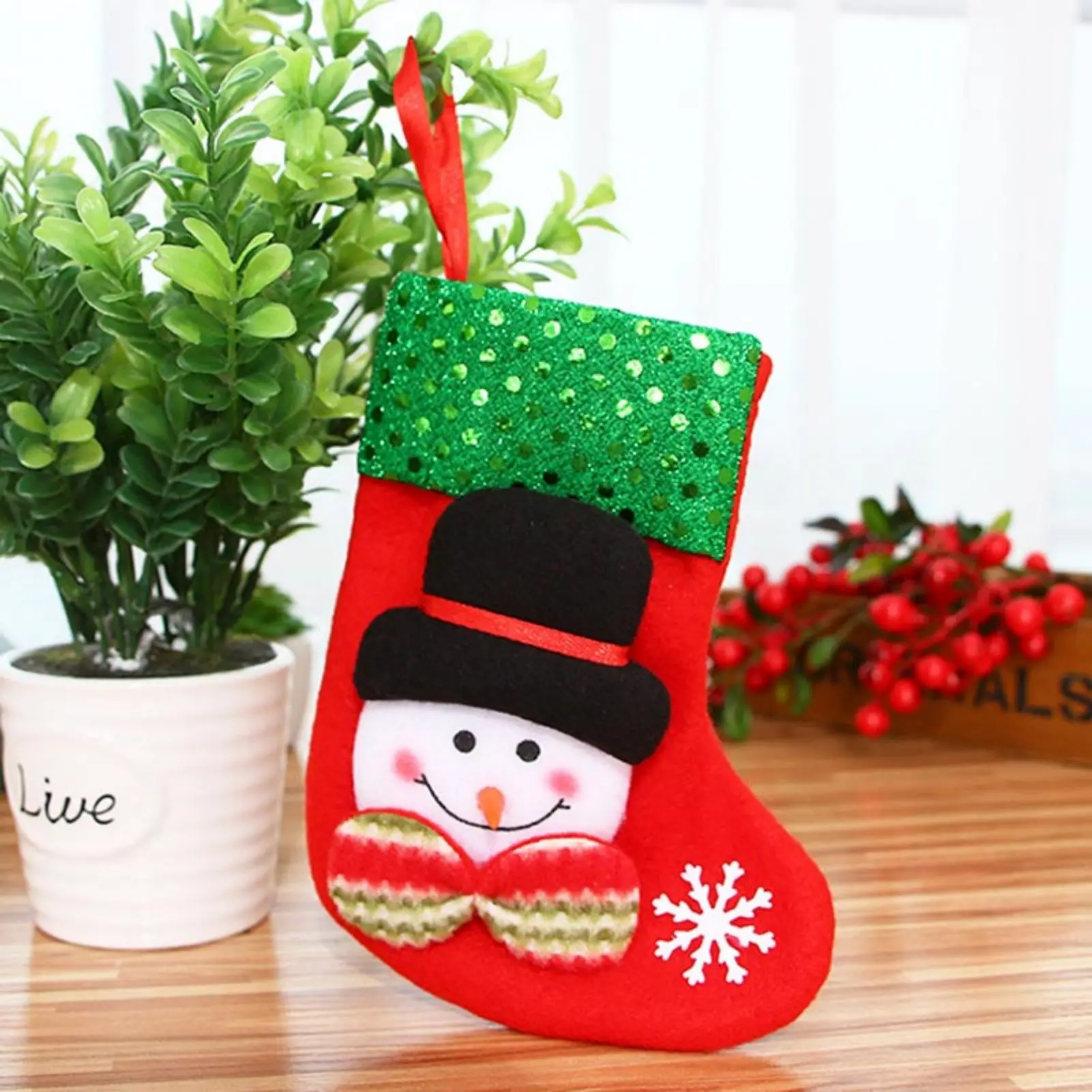 

Lovely Christmas Sock Pendant Christmas Tree Headboard Fireplace Decoration Pendant Cartoon Xmas Element Sock New Year Gifts