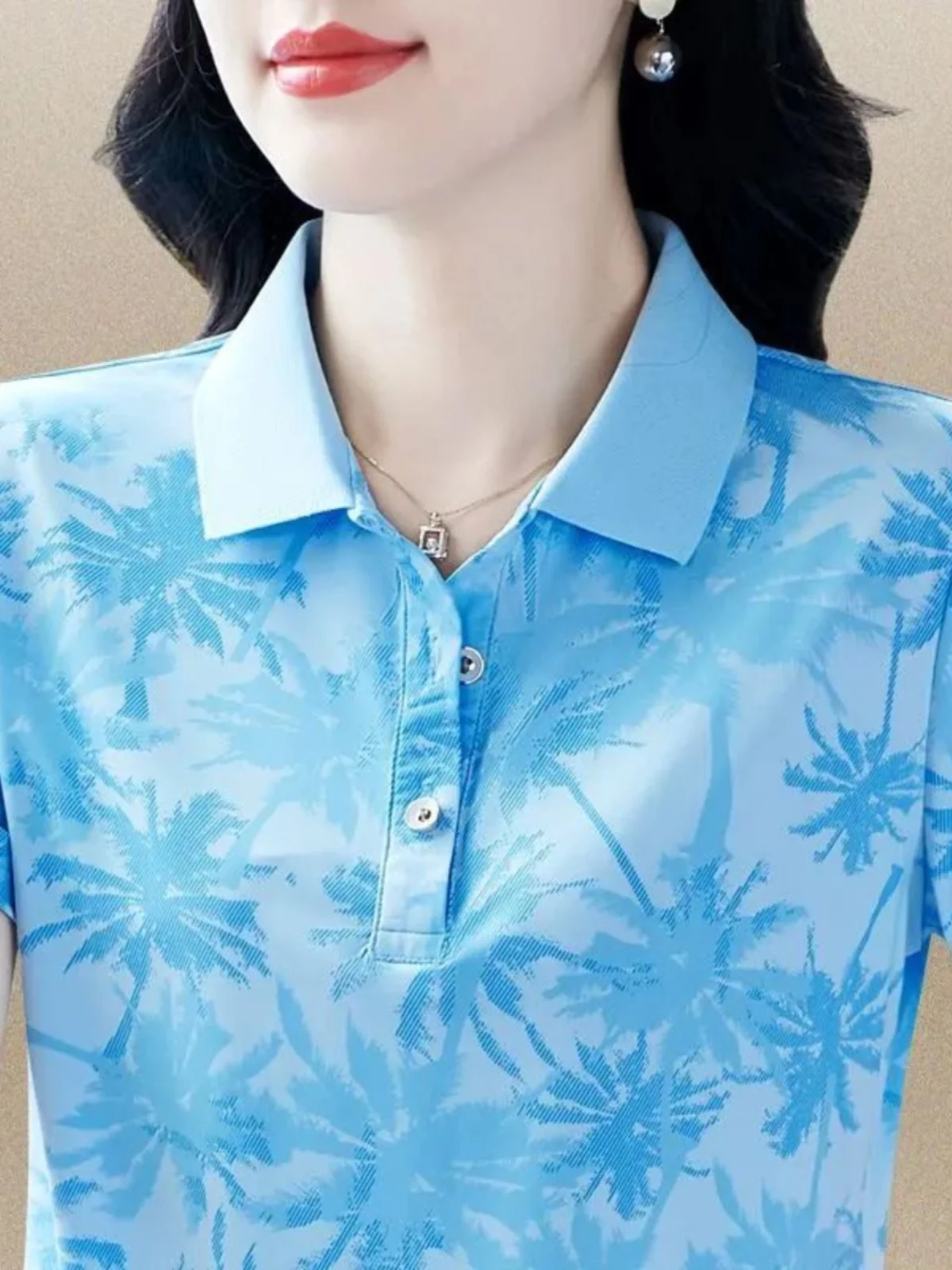 camisa-feminina-de-manga-curta-para-o-verao-com-gola-dobrada-moda-esportiva-para-maes-de-meia-idade-casual-com-bolso