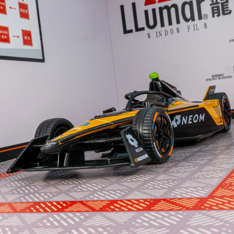 

1: 24, имитация сплава, формула гоночного автомобиля, модель орнамента, коллекция статических рулевых игрушек, подарок для мальчика
