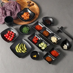 Pretty Melamine Sauce Dishes Seasoning Plates Sushi Soy Vinegar Chili Muti-grid Mini Bowl Japanese Kitchen Hotel Sauce Dispenser