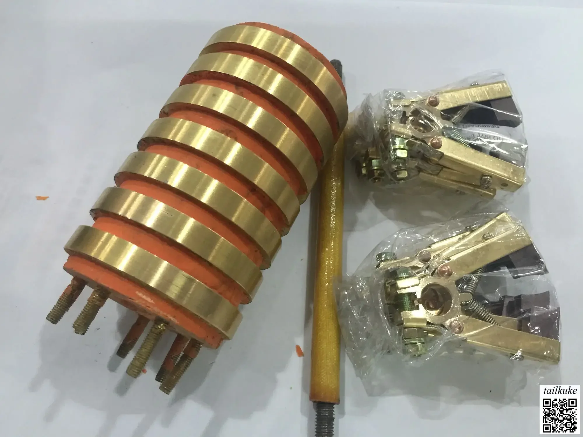 Collecting Ring Copper Ring+carbon Brush Conductive Slip Ring 7-way Inner Diameter 25/30/35mm OD71 Height 121 Slot Width 8mm