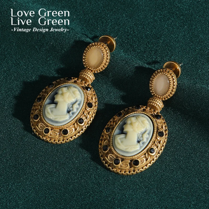 

Vintage Oval Cameo Drop Earring Antique Jewelry Beauty's Head Relief Portrait Elegant Style Moonstone Party For Woman 2025 New