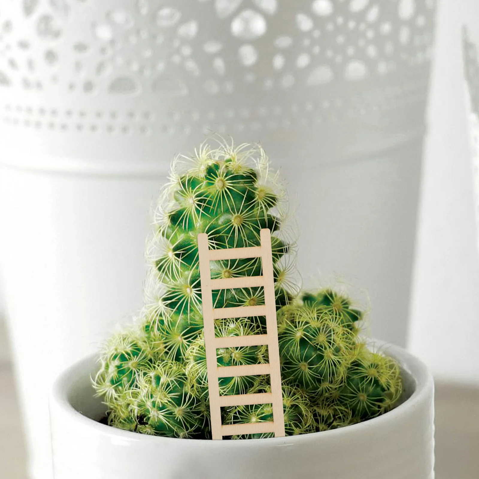 

2 Pcs Diy Landscape Decor Wood DIY Craft Accessory for Dollhouse Decor Mini Landscape Garden Statue Mini Ladder Art