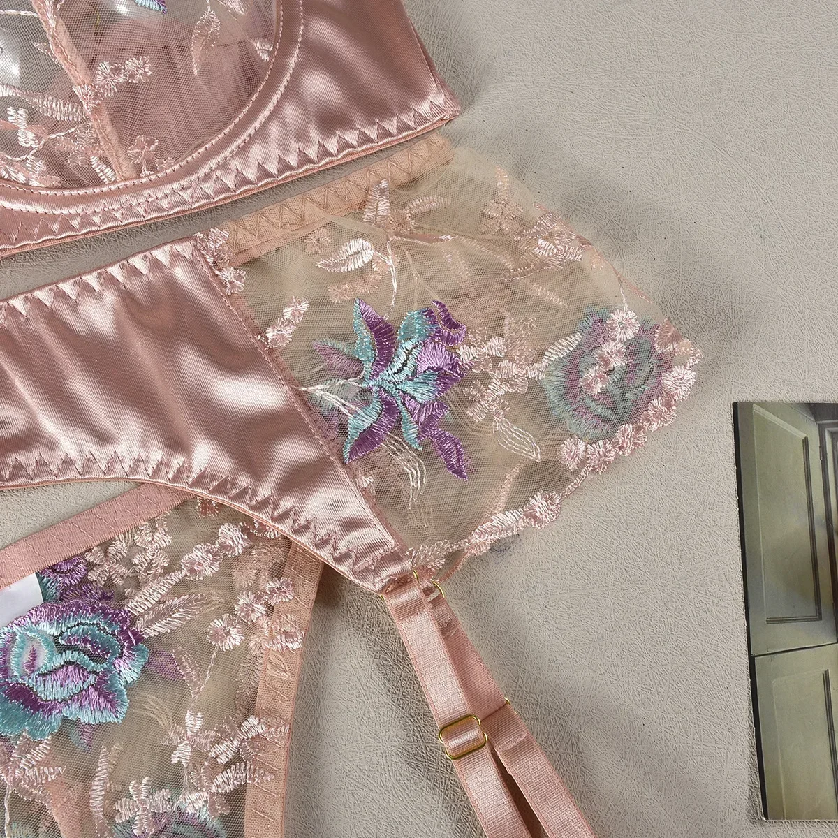 2024 Vrouwen Sexy Kanten Exotische Bh Set Bloemenprint Doorziende Beha Door Middel Van String Lingerie Set Ondergoed Kostuums