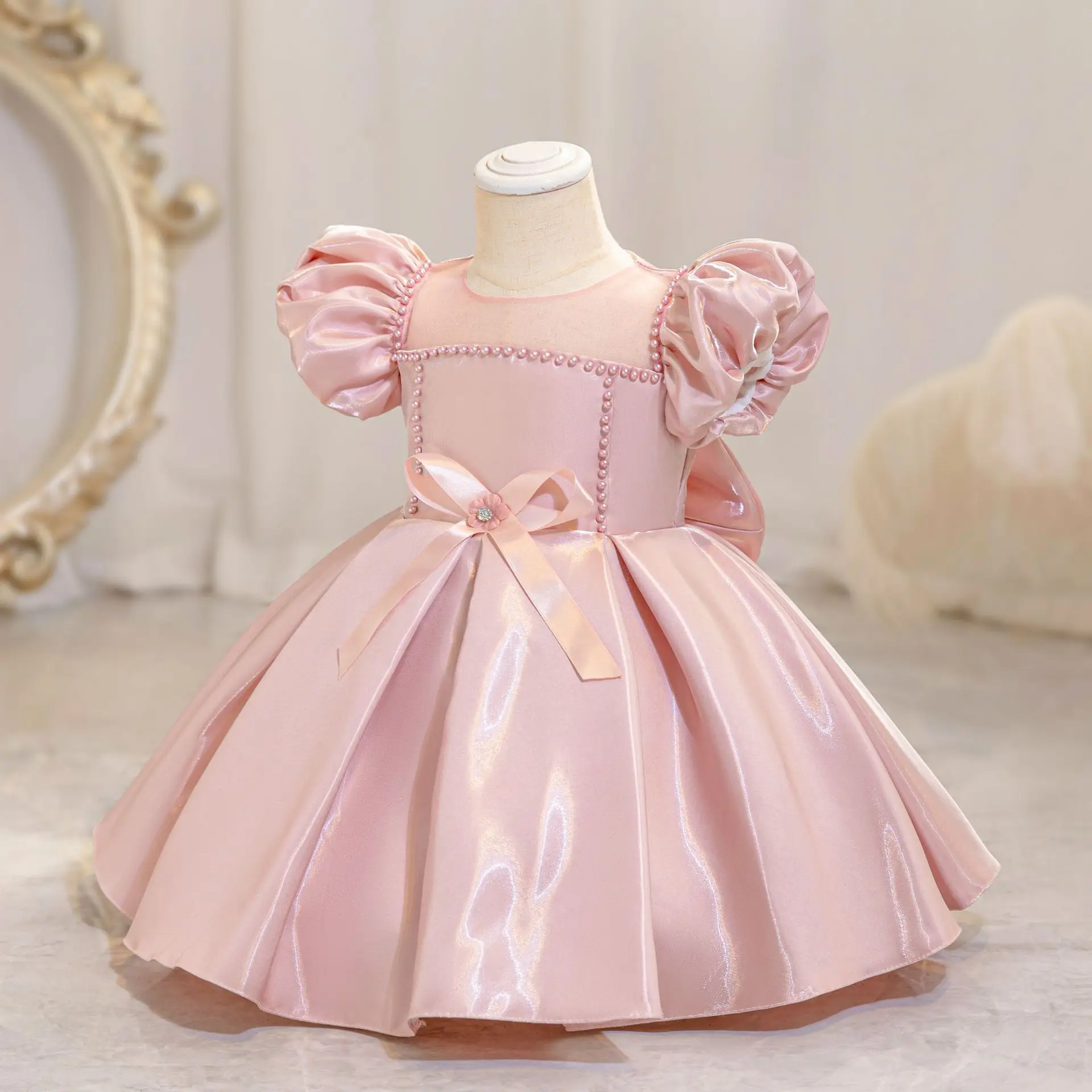 

HETISO Summer Girls Elegant Dresses Beading Baby Puff Sleeve Mesh Bow Dress Holiday Child Princess Party Wedding Ball Gown