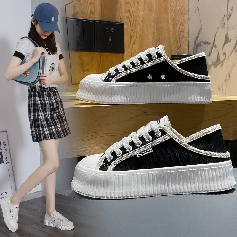 

Spring New Style Fashionable Comfortable Wear-resistant Elegant and Sexy Women's Shoes Versatile Lace-up Biscuit Shoes